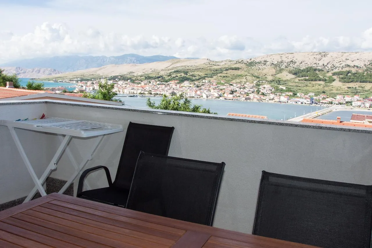 Apartments Sv. Jelena 2 Паг